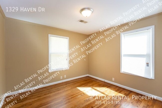 Building Photo - 1329 Haven Dr