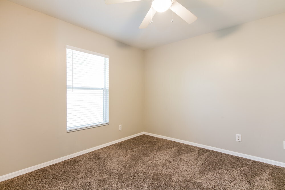 Building Photo - 3013 SW 4th Pl