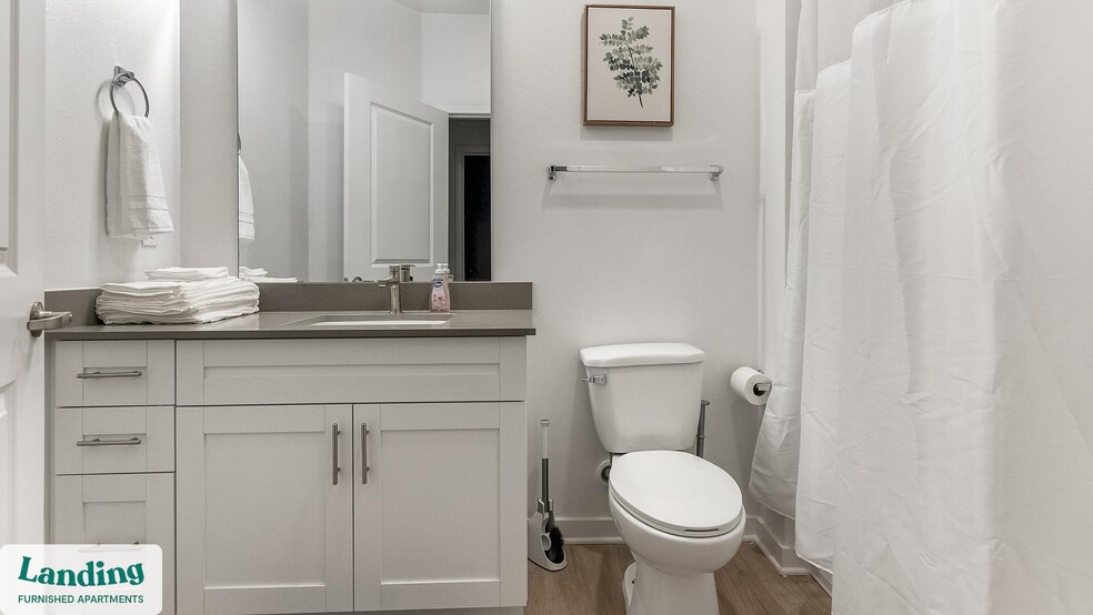 Building Photo - 515 Corso Ln