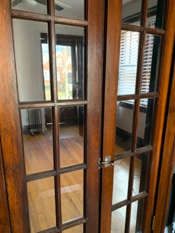 Building Photo - 5538 Walsh St