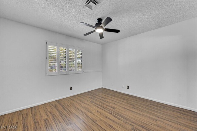 Building Photo - 6975 O'Bannon Dr