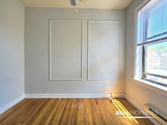 Building Photo - 1 bedroom in CHICAGO IL 60657