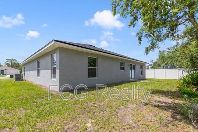 Building Photo - 417 St Johns Ln