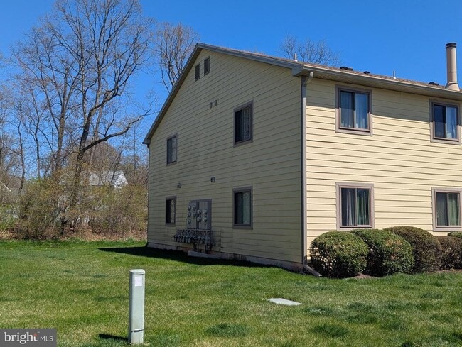 Building Photo - 1616 Morris Ct