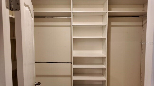 Building Photo - 11237 Amber Ridge Dr