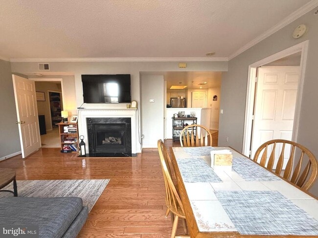 Building Photo - 3830 9th St N