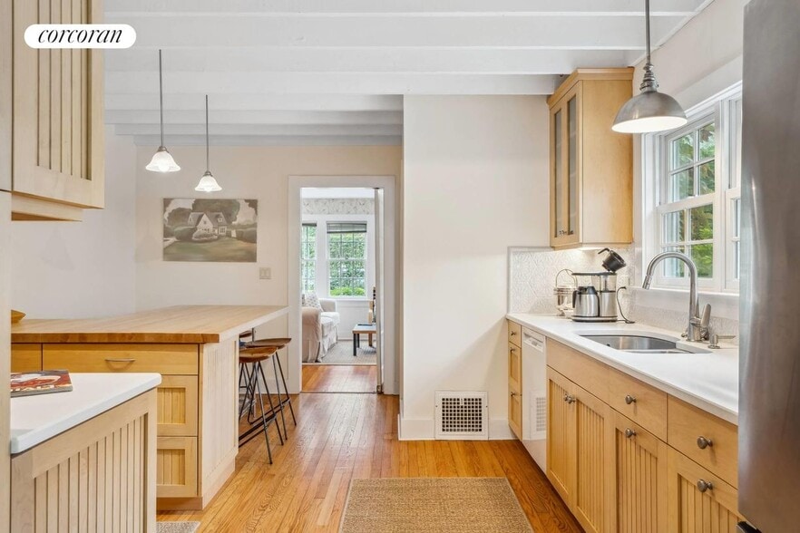 Primary Photo - 50 Corrigan St