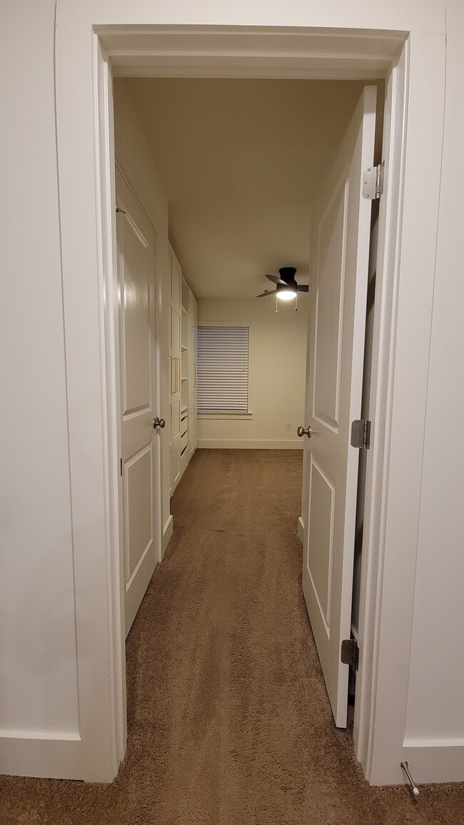 Building Photo - 6372 Princeton Ridge Dr