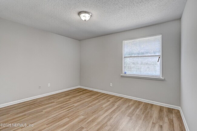 Building Photo - 5254 Percheron Ct