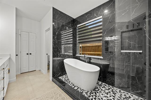 Building Photo - 4844 Jodi Dr