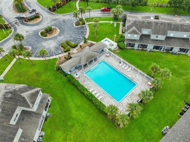 Building Photo - 12950 Kings Crossing Dr