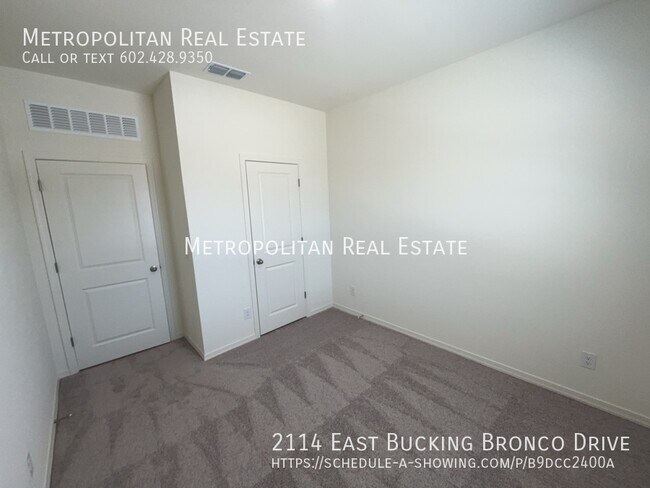 Building Photo - 2114 Bucking Bronco Dr