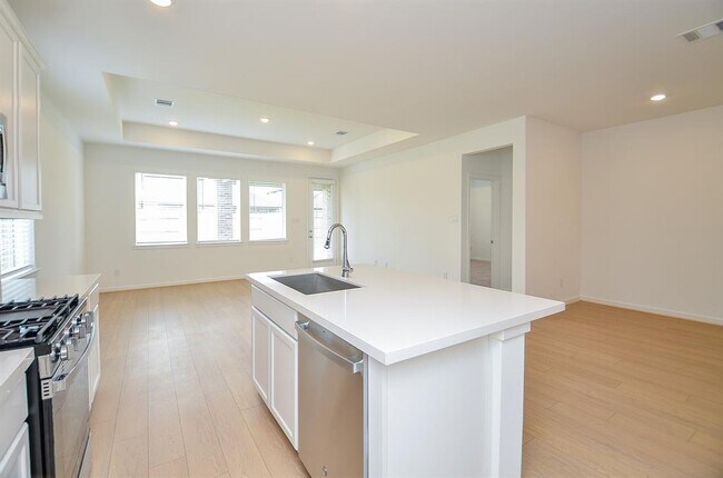 Building Photo - 9727 Rialto Hts Dr