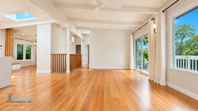 Building Photo - 6323 Girvin Dr