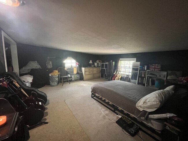 Building Photo - Charming East Nashville Home, 3 Bedrooms/3 baths, fenced yard