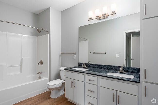 Interior Photo - The Heights of Mendota