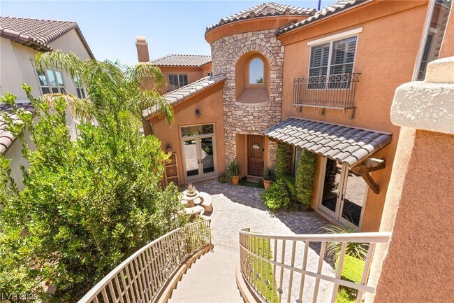 Building Photo - 4079 Villa Rafael Dr