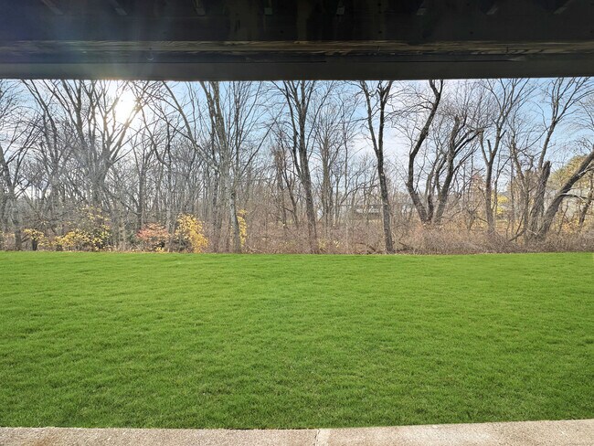 Building Photo - 109 Candlewood Dr