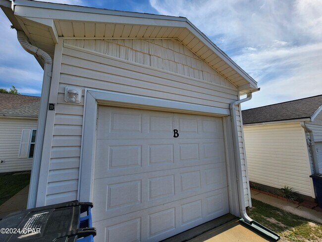 Building Photo - 1131 Balboa Ave