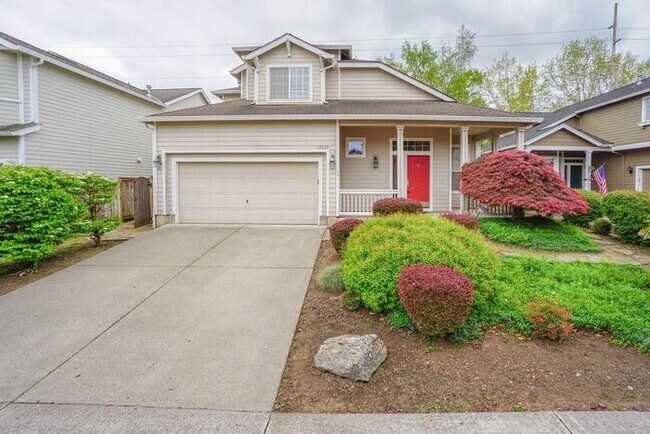 Building Photo - BEAUTIFUL FOUR BEDROOM HOME IN EAST COUNTY