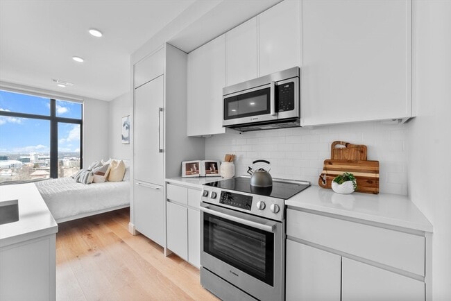 Building Photo - 191 Washington St