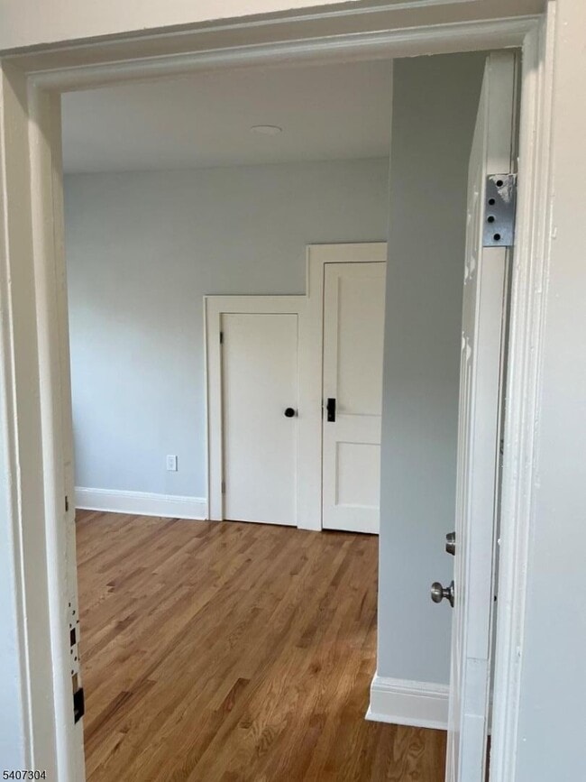 Building Photo - 176 Weequahic Ave