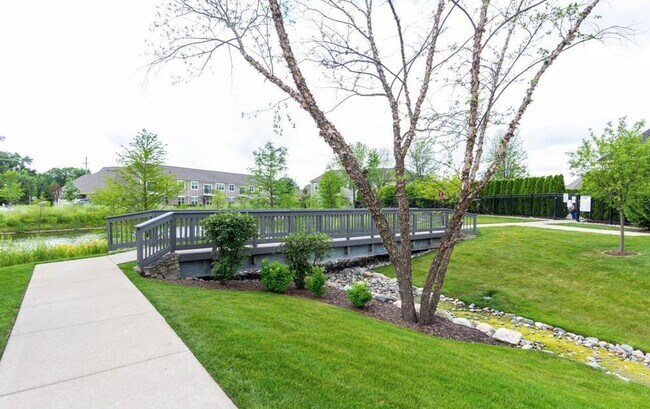 Building Photo - 45588 S Stonewood Rd