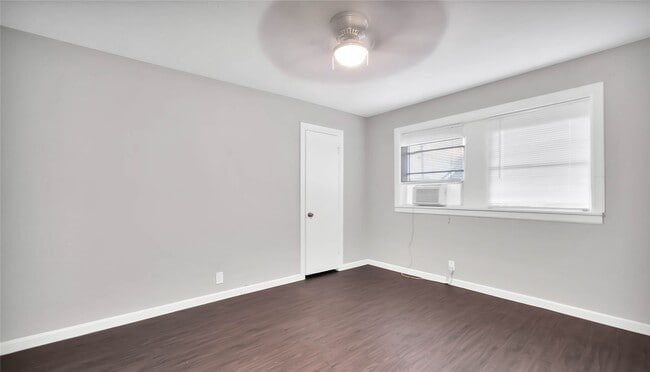 Building Photo - 5532 Eskridge St