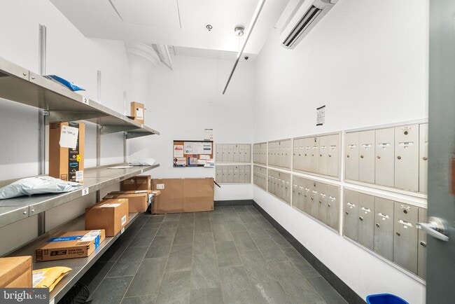 Building Photo - 314 N 12th St