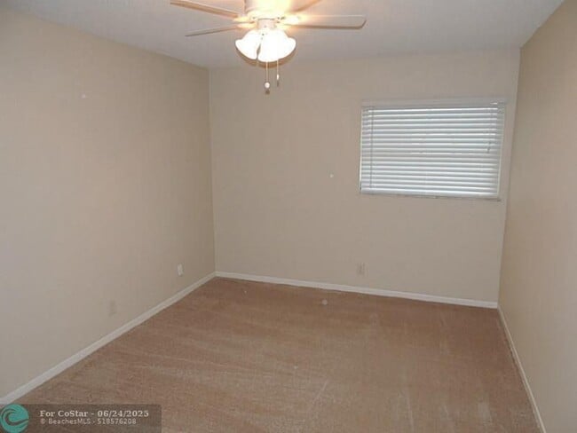 Building Photo - 2907 NW 89th Terrace