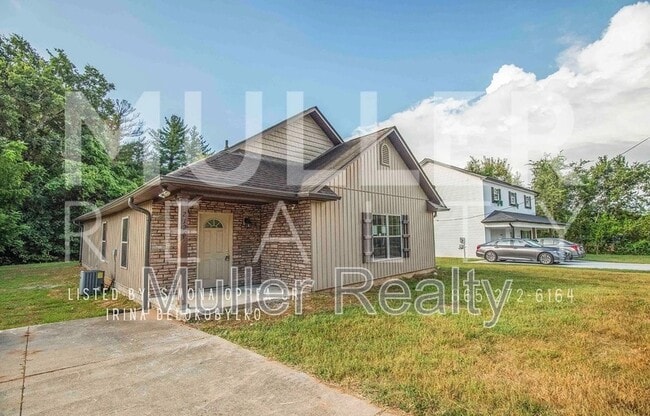 Primary Photo - 2126 Brooks Ave
