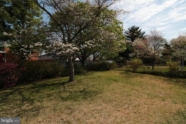 Building Photo - 1113 Chiswell Ln