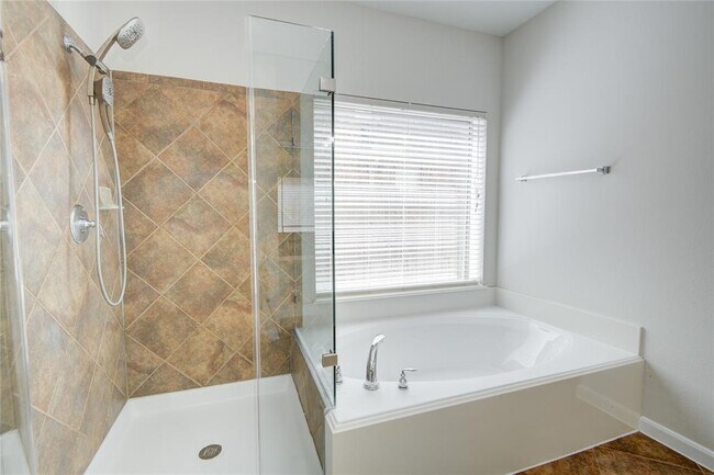 Building Photo - 26122 Salt Creek Ln