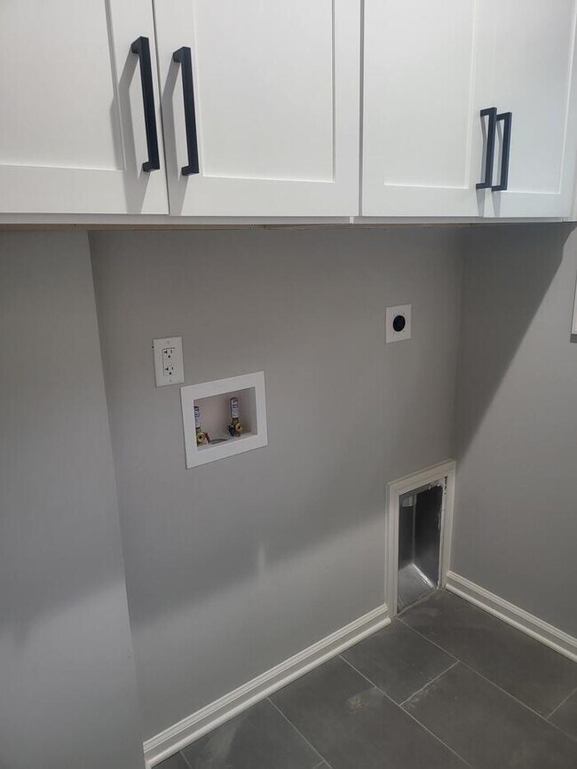 Building Photo - Brand New 3 Bedroom House in Lilburn