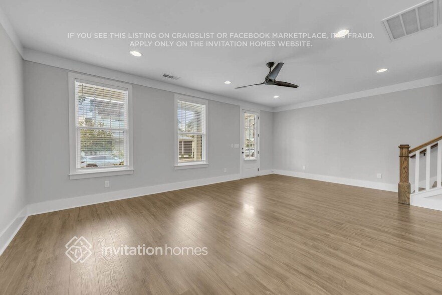 Building Photo - 1200 49th Ave N