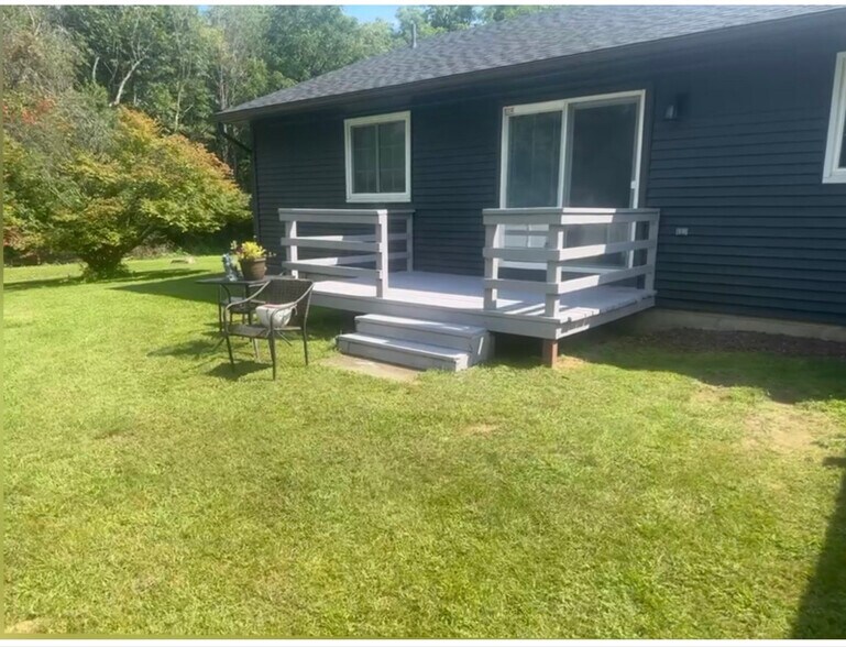 Building Photo - 754 Duanesburg Rd