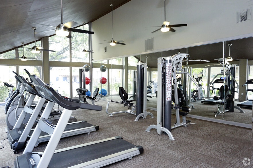 Building Photo - Tuscany Park Apartments