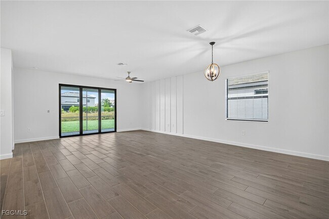 Building Photo - 14306 Winding Cedar Wy