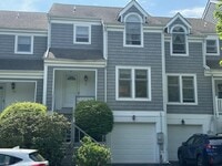 Building Photo - 37 Sea Ct Ln