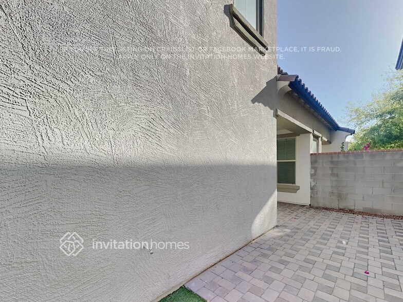Building Photo - 3041 N Clanton St