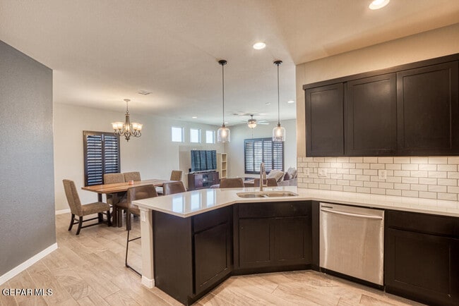 Building Photo - 13772 Newton Ct