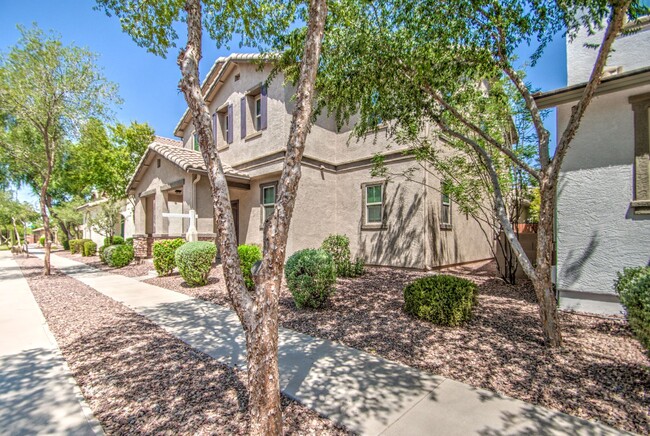 Building Photo - Stunning 3 bed plus Loft in Copper Ranch!
