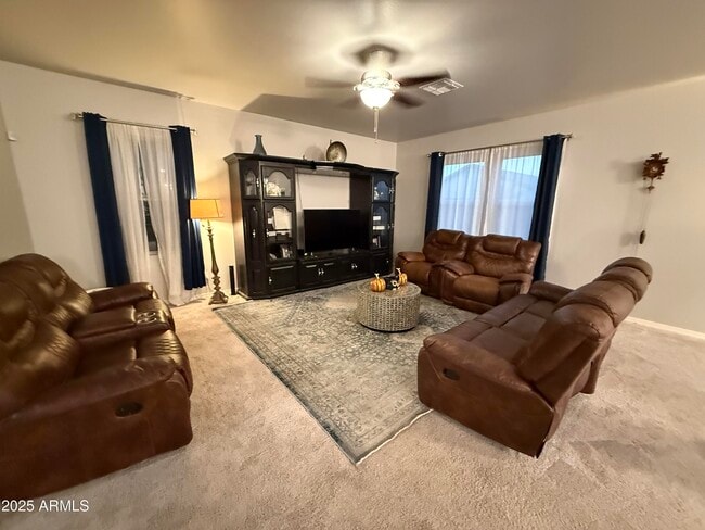 Building Photo - 6014 E Helios Dr