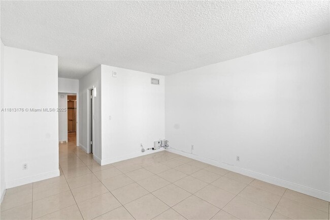 Building Photo - 19390 Collins Ave