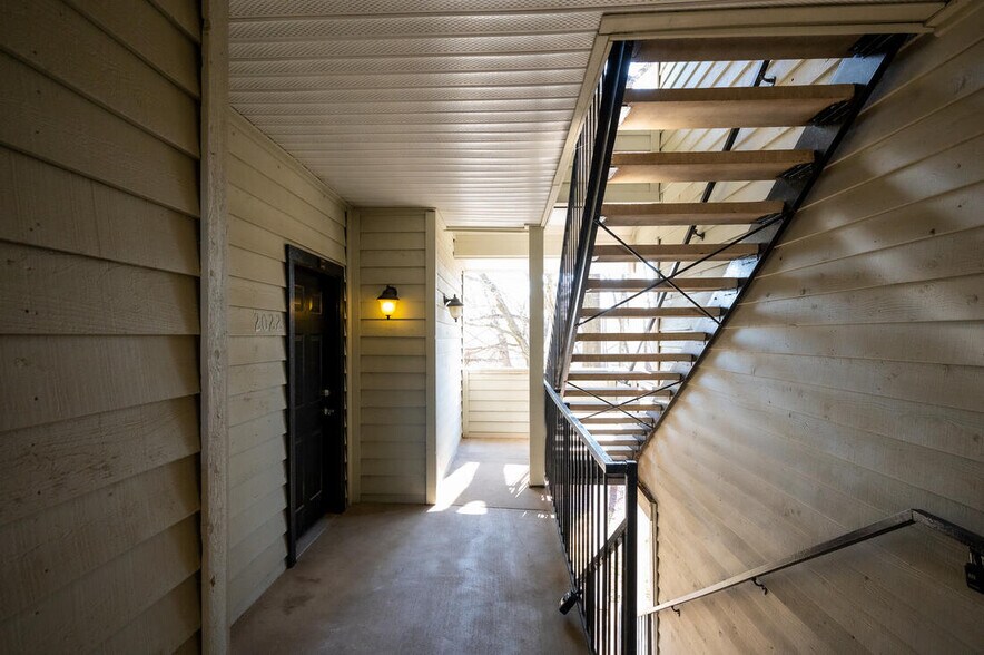 Building Photo - 12153 Penderview Ln