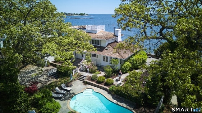 Building Photo - 34 Shorehaven Rd