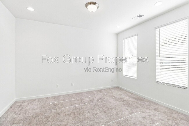 Building Photo - 2145 Noble Townes Wy