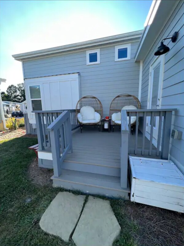 Building Photo - 42 Skipping Stone Ln