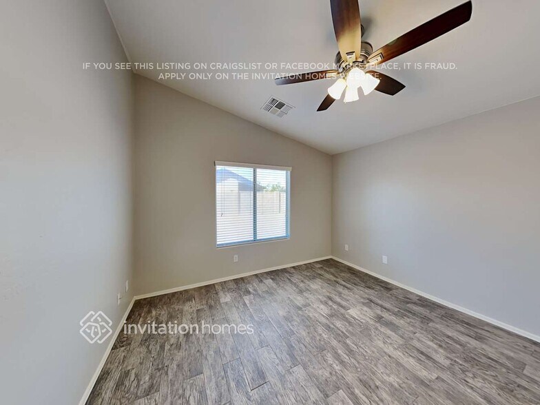 Building Photo - 41619 W Corvalis Ln