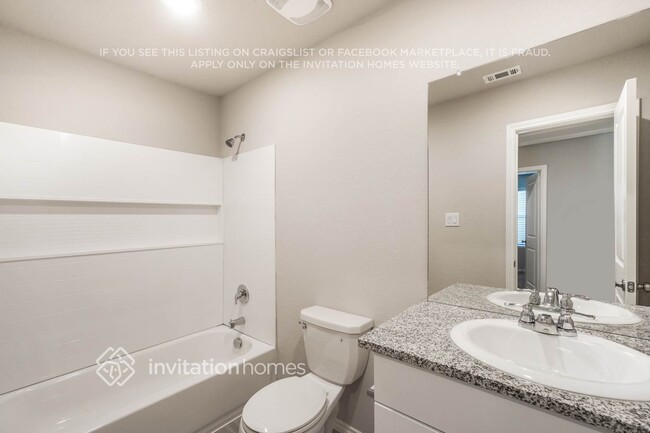Building Photo - 13719 Bucket Way